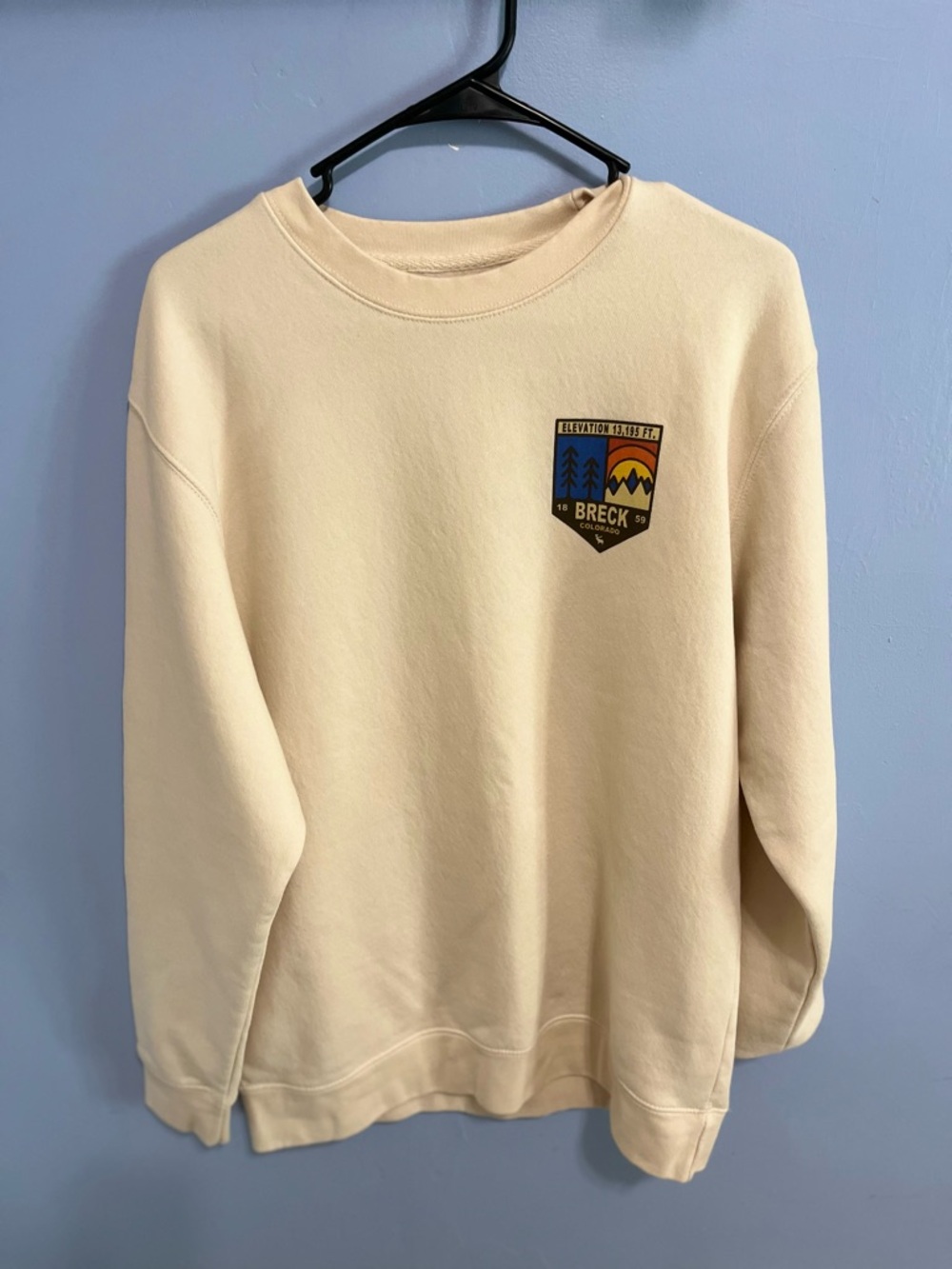 Colorado Badge Crewneck Sweatshirt in Cream